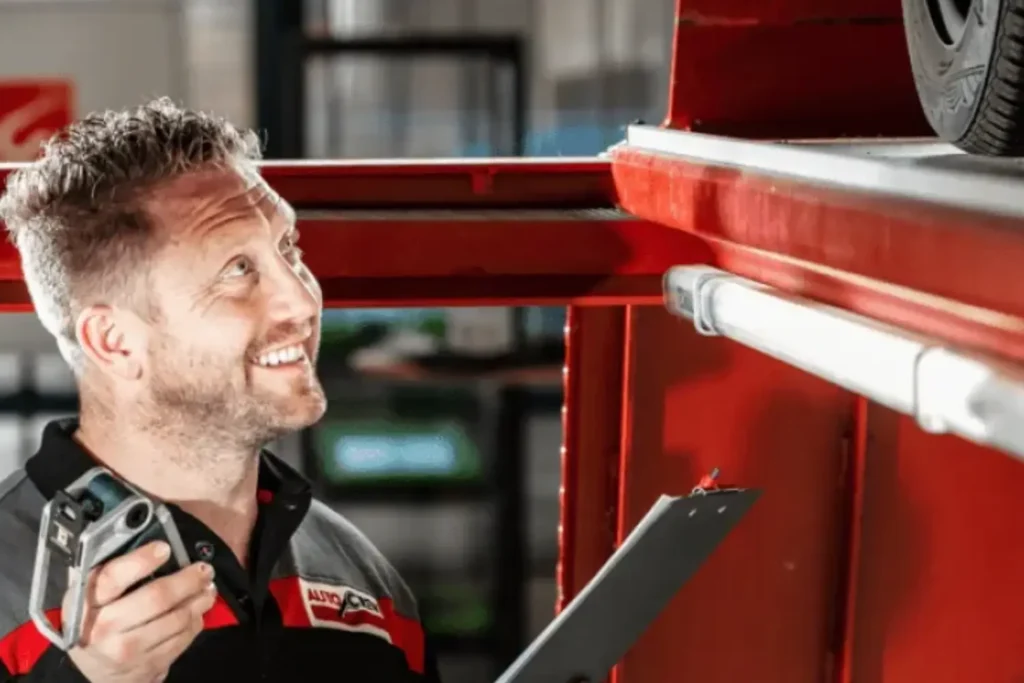 Apk Keuring • AutoCrew Waddinxveen